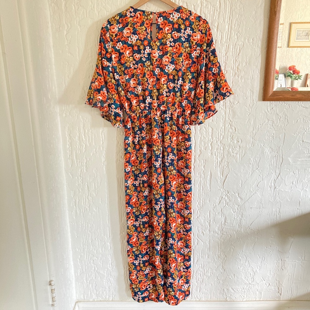 Anna Kay Floral Jumpsuit - Picture 8 of 11